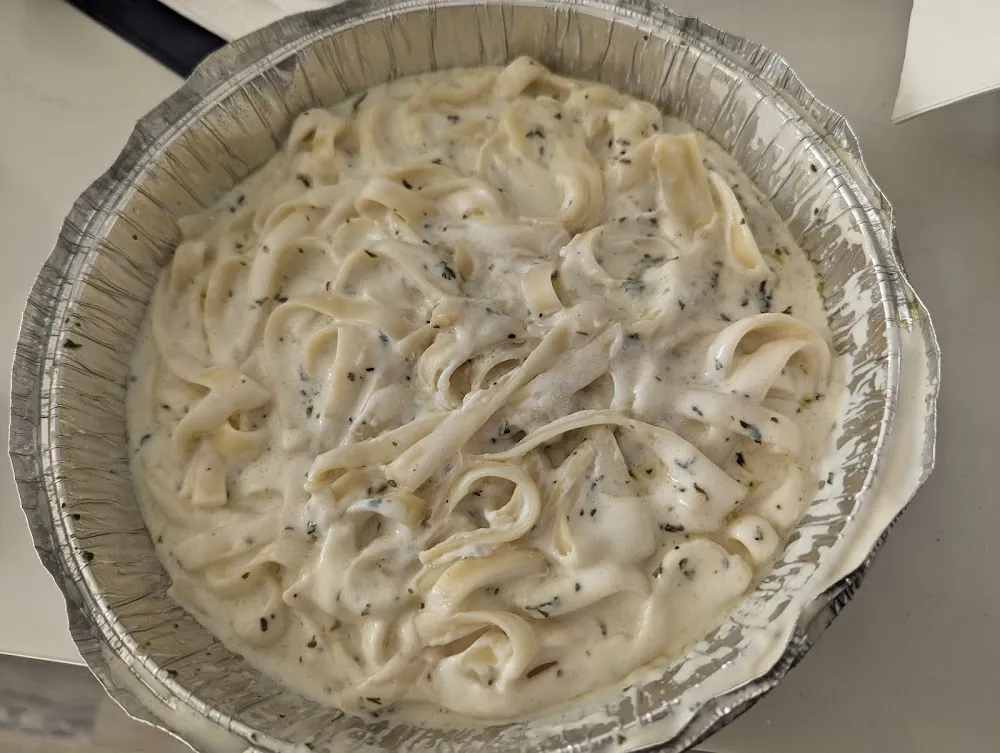 Fettuccine Alfredo